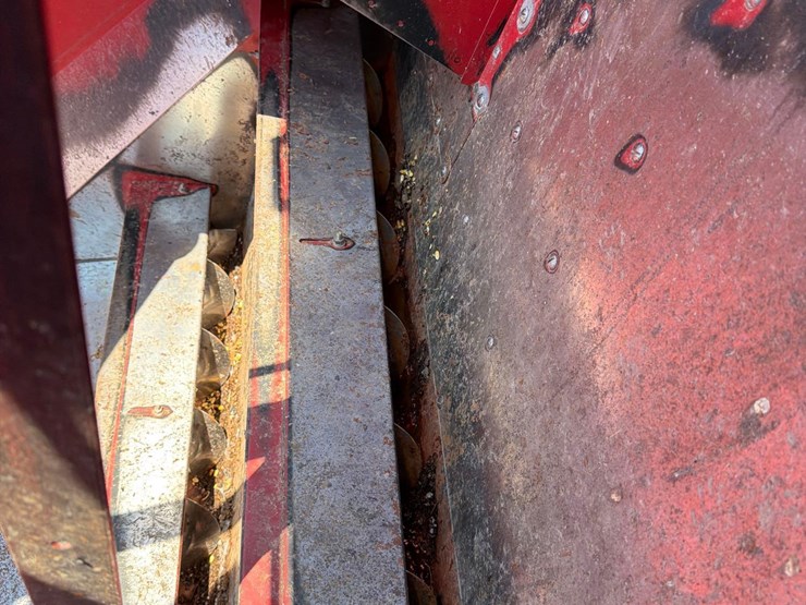 2005-case-ih-2377-image-95
