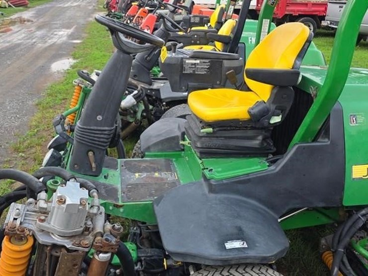 2011-john-deere-7500-image-22