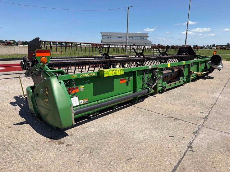 john-deere-630f-image-43