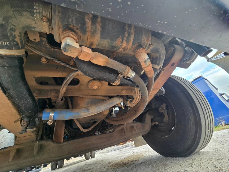 2010-kenworth-t370-image-67