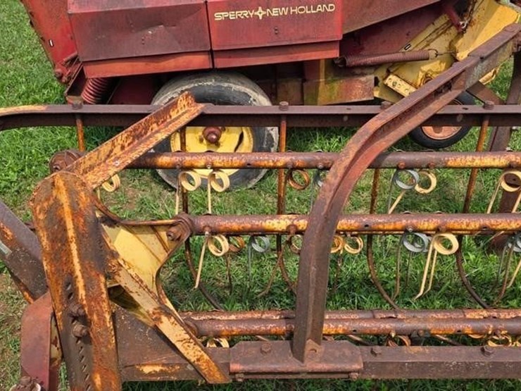 new-holland-57-image-7