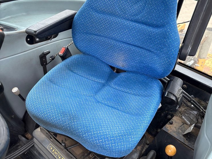 new-holland-ts6.125-image-51