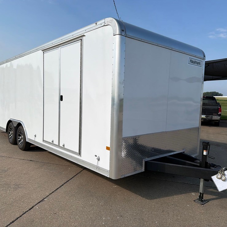 2020  Haulmark Grizzly HD 8 1/2ft x 24ft Enclosed Trailer -- Like New