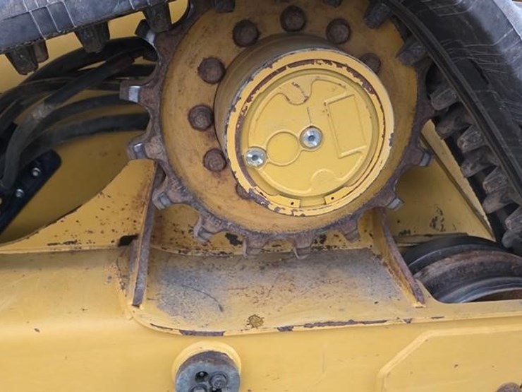 2022-caterpillar-299d3-xe-image-31