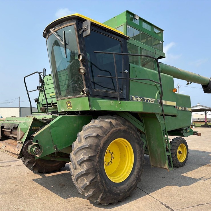 JOHN DEERE 7720