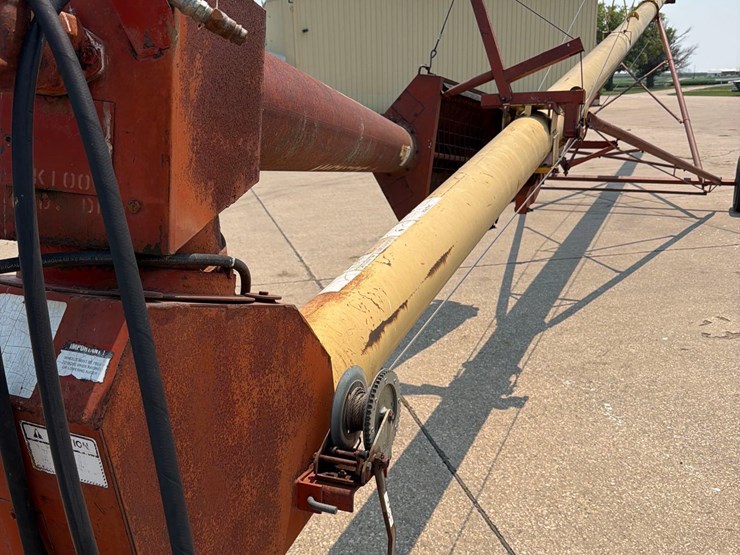 westfield-10”-x-62ft-auger-image-18