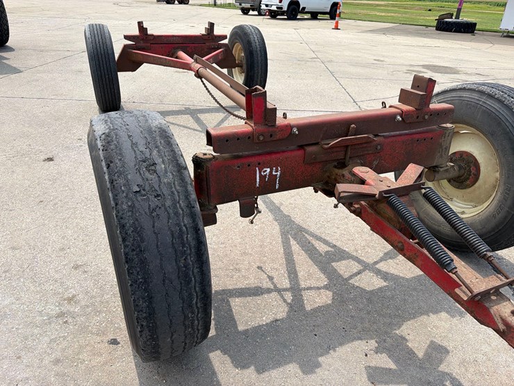westendorf-12-ton-running-gear-image-11