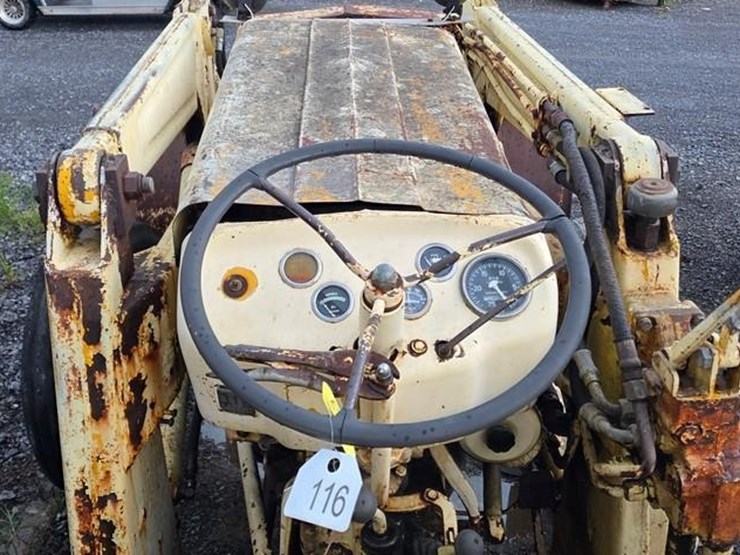 massey-ferguson-20-image-27