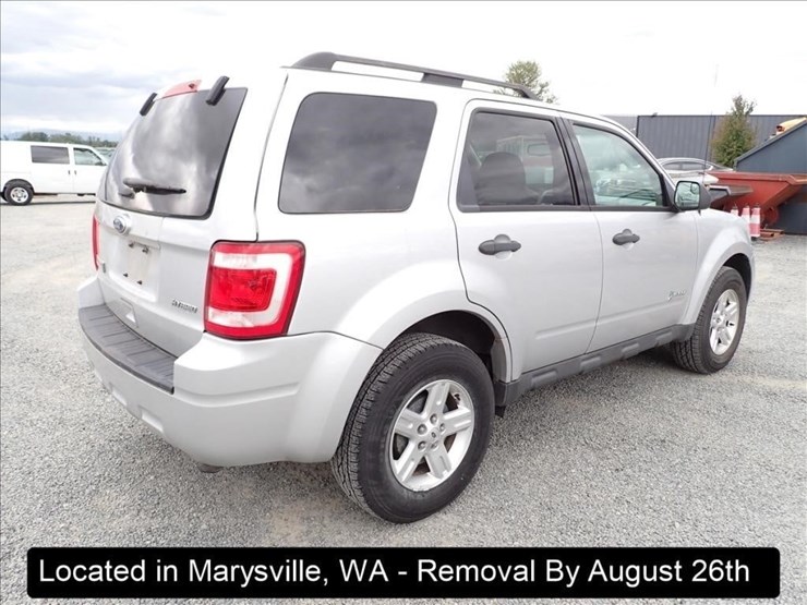 2011-ford-escape-image-11