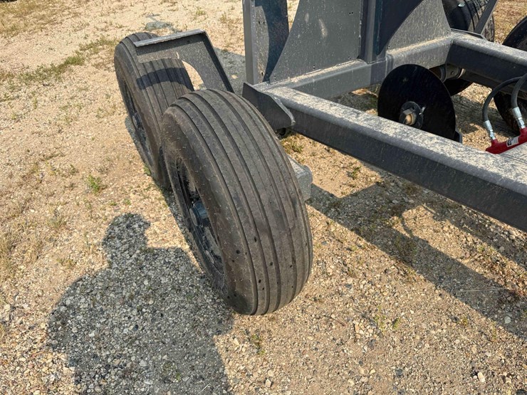 komb-40-caliber-trencher-image-17