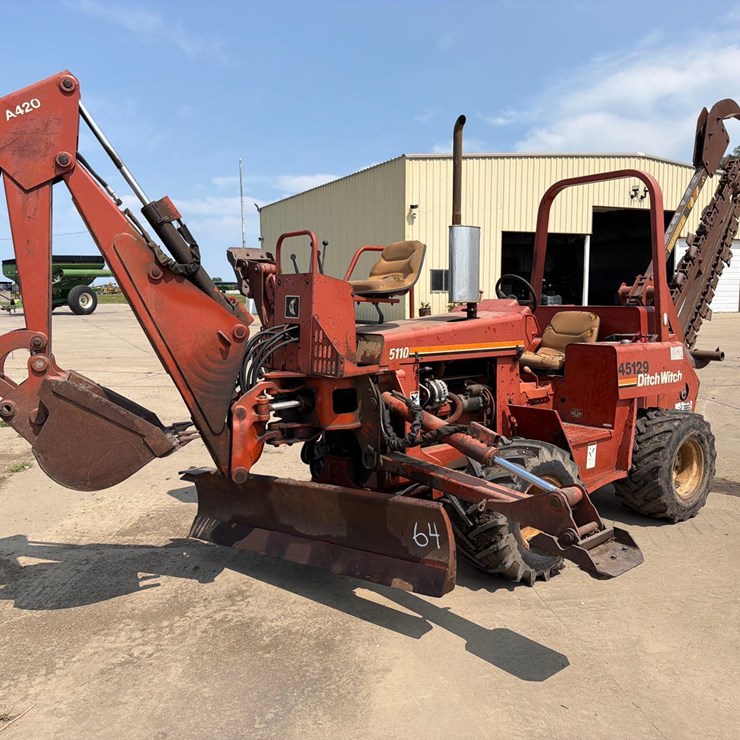 DITCH WITCH 5110