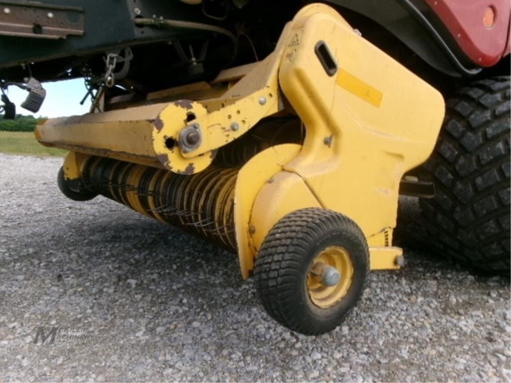 new-holland-big-baler-340-image-35