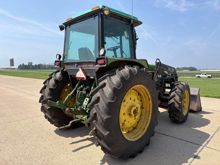 john-deere-3155-image-48