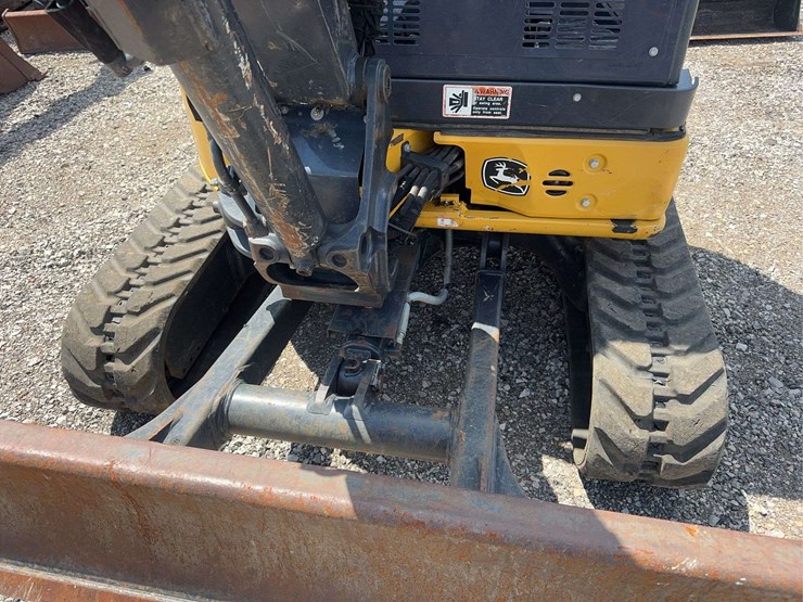 2020-deere-35g-image-6