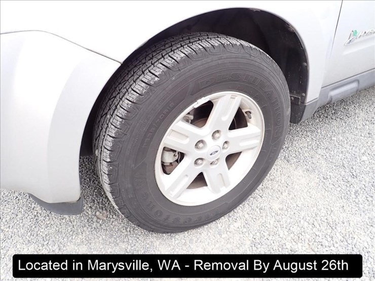 2011-ford-escape-image-15
