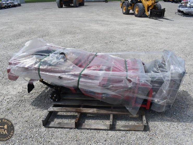 three-wheel-golf-cart-with-dump-bed-48485-image-4
