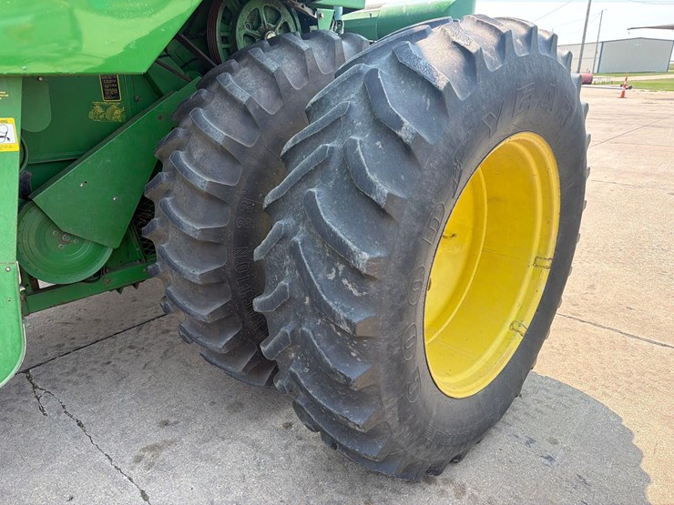 1991-john-deere-9600-image-21