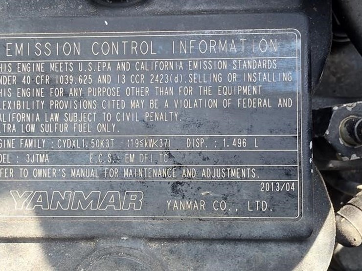 2013-john-deere-3520-image-43