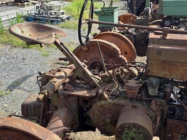 john-deere-a-image-8