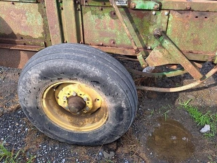 john-deere-214-image-8