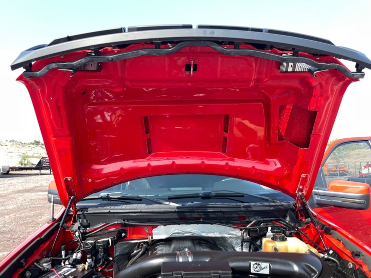 2011-ford-f150-image-32