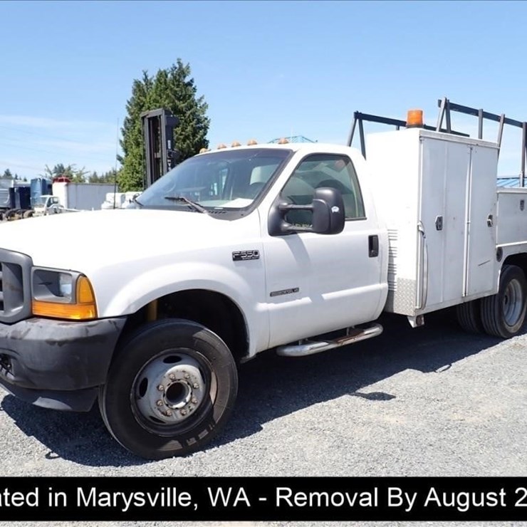 2001 FORD F550