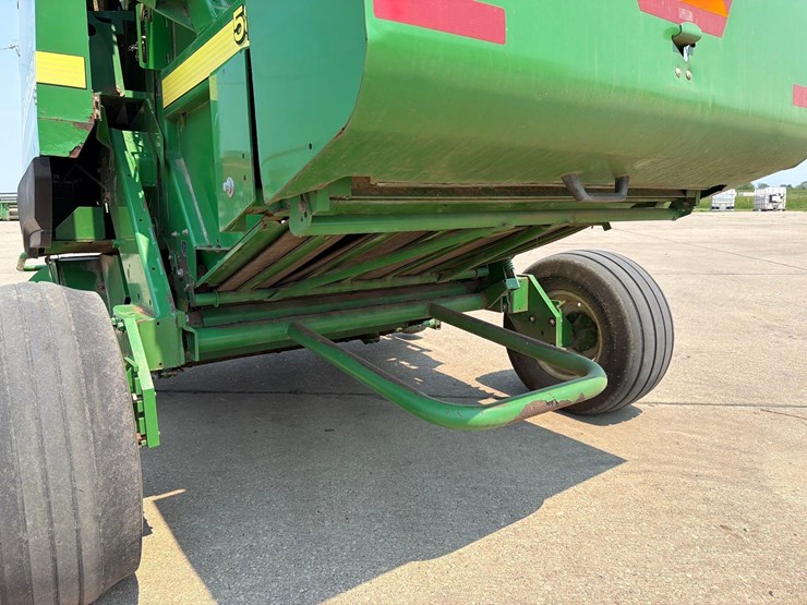 john-deere-582-image-9