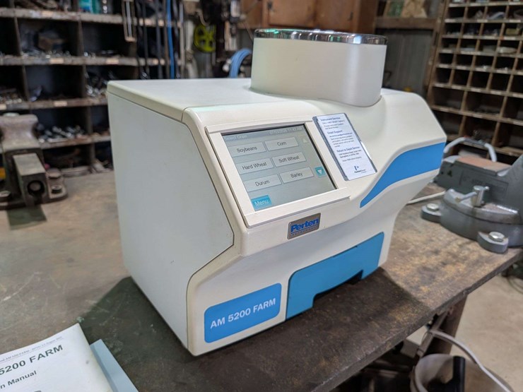 perten-am-5200-farm-grain-moisture-tester-image-1