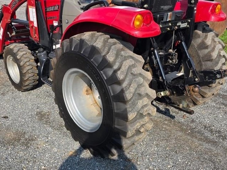 case-ih-farmall-35c-image-14
