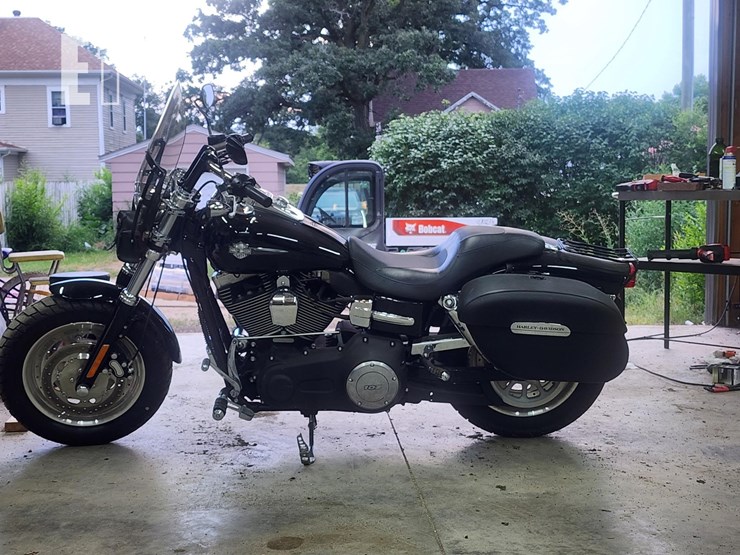 2013-harley-davidson-fat-bob-image-1
