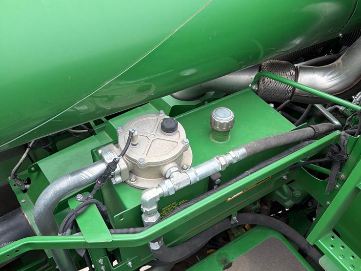 2012-john-deere-s680-image-87