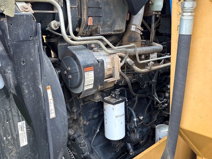 new-holland-ts6.125-image-69
