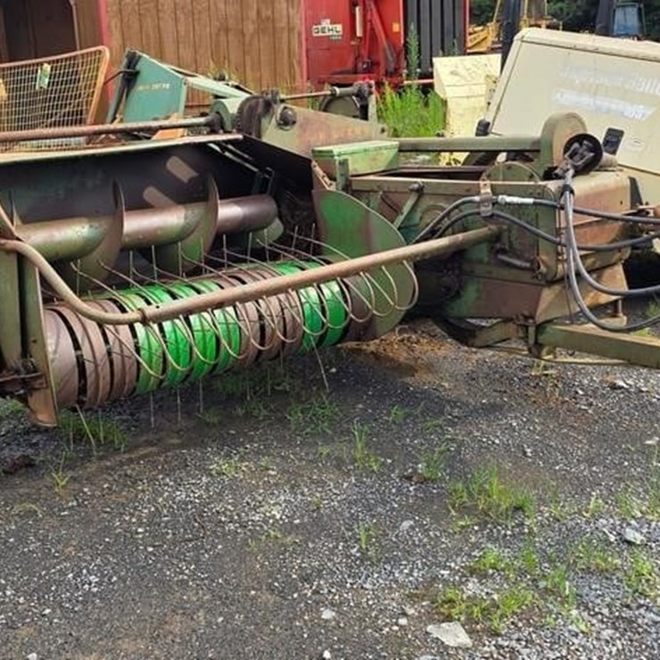 JOHN DEERE 214