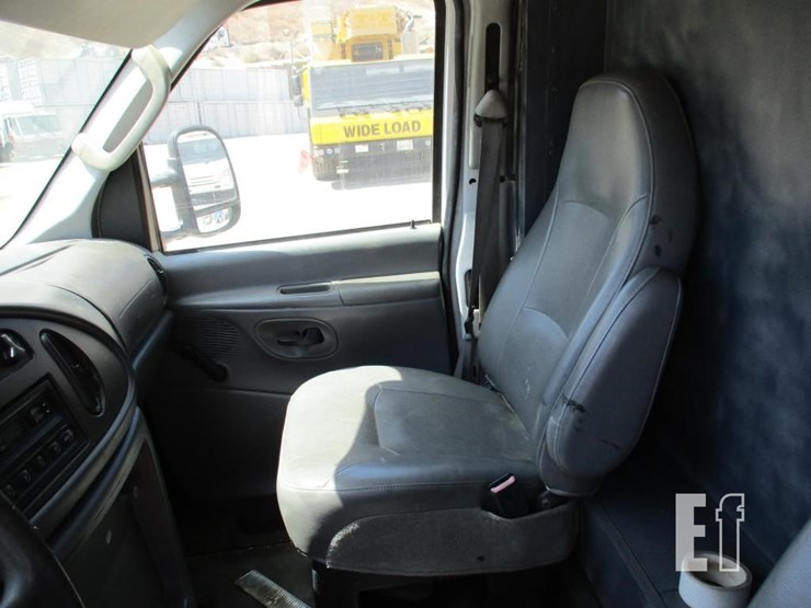 2006-ford-e450-image-8