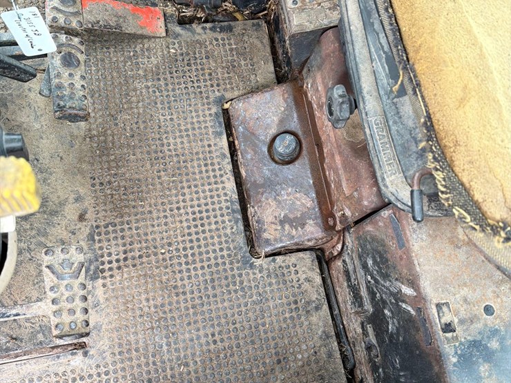 john-deere-3155-image-38