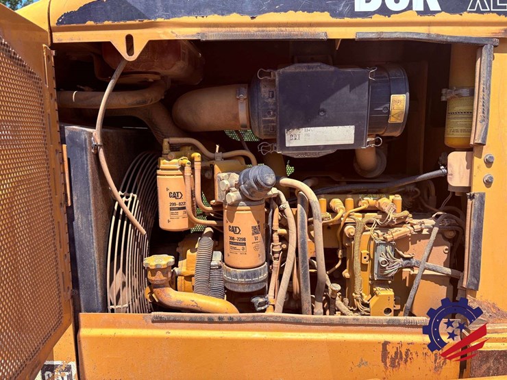2009-caterpillar-d5k-xl-image-79