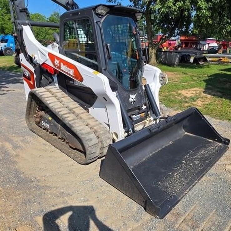 BOBCAT T76