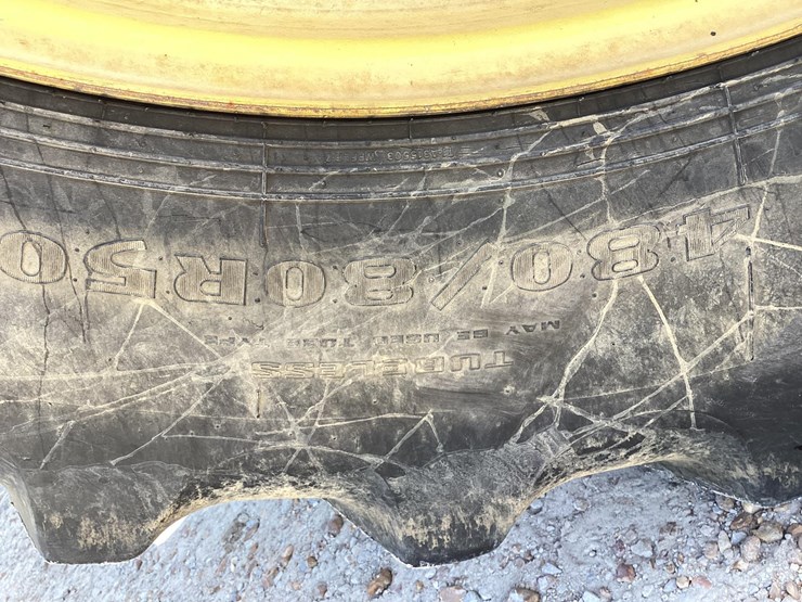 john-deere-r4045-image-14