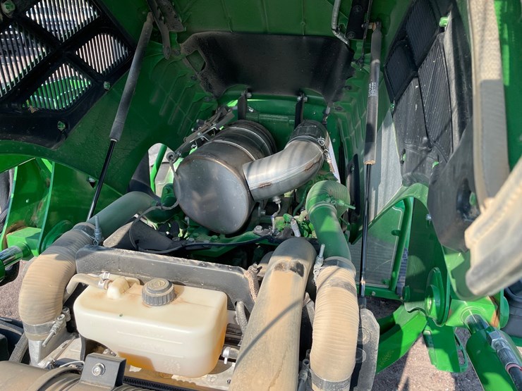 2022-john-deere-5055e-image-51