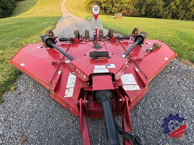 2024-bush-hog-2215-image-9