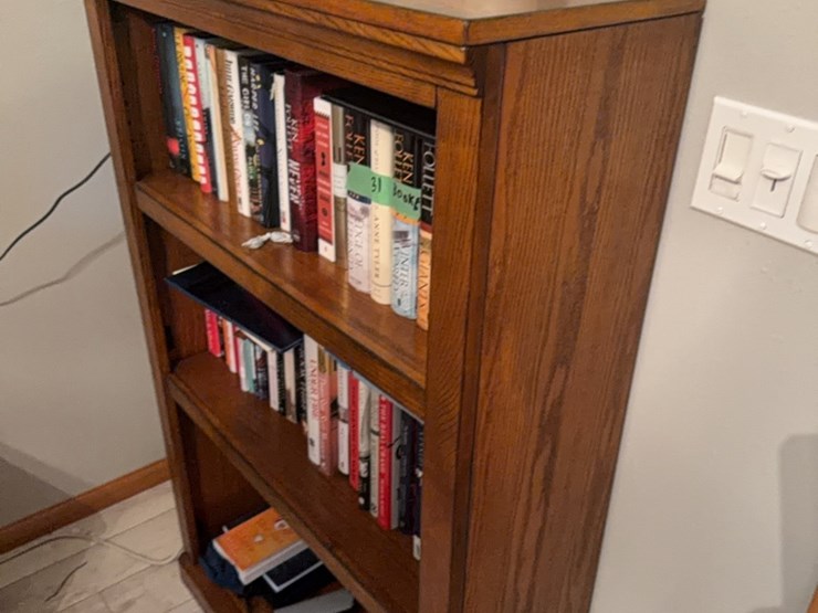 excellent-bookshelf,-brand-new-mint-condition,-shelf-only,-books-sell-separate-image-5