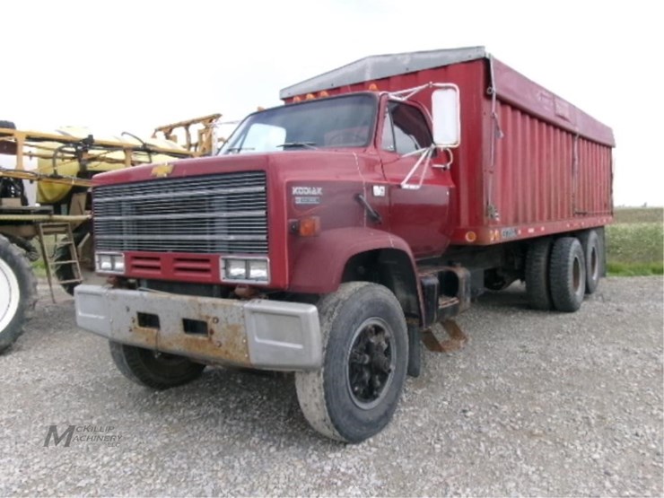 1981-caterpillar-3208-image-1
