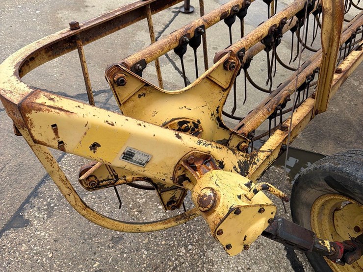 new-holland-56-image-7