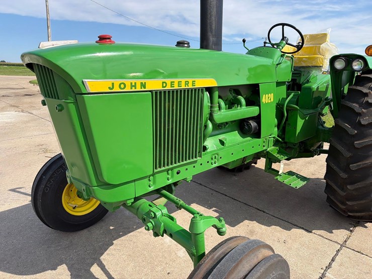 john-deere-4020-image-17
