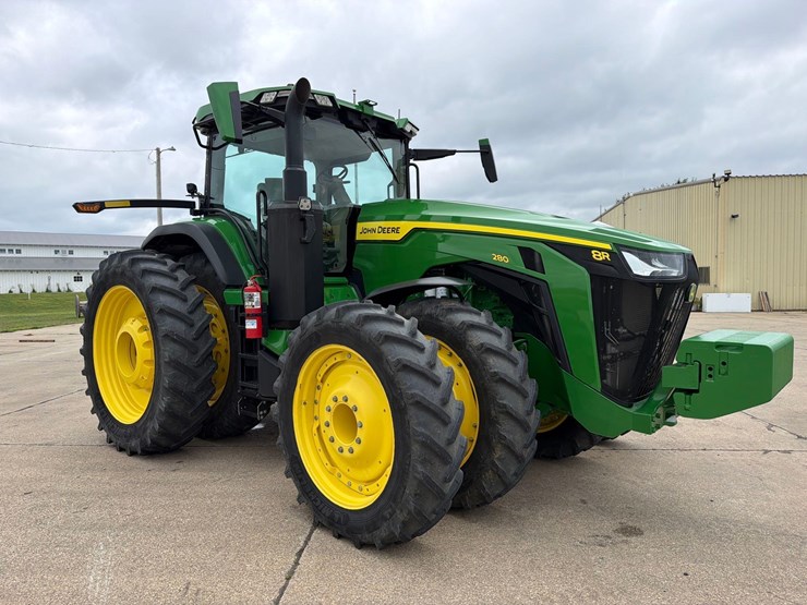 2022-john-deere-8r-280-image-6