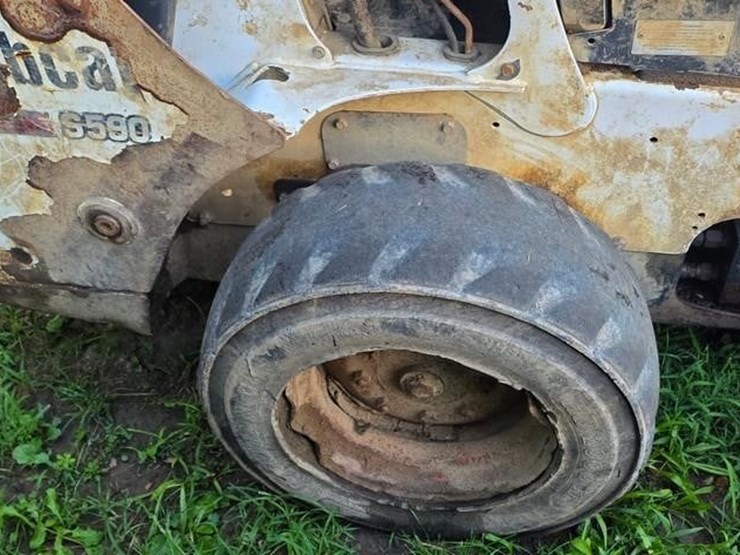 bobcat-s590-image-11