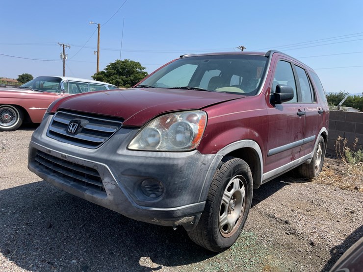 2005-honda-crv-image-1
