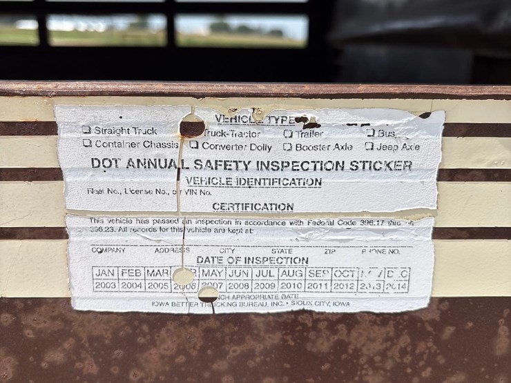 1990-trailmann-7ft-x-24ft-gooseneck-livestock-trailer-image-19