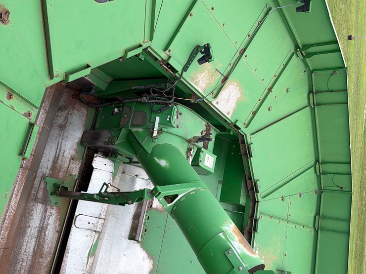 2012-john-deere-s680-image-69