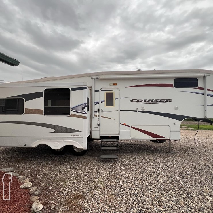 2009 CROSSROADS CRUISER 31RE